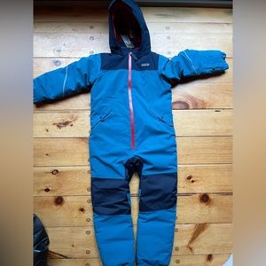 Patagonia 5t snow pile snow suit